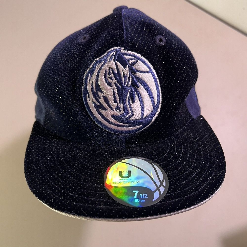 Dallas Mavericks UNK Sparkle Fitted Hat Size 7 1/2‎ Blue NWT